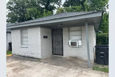 4701 Hoffman Street, Houston, TX 77026 - Photo 5