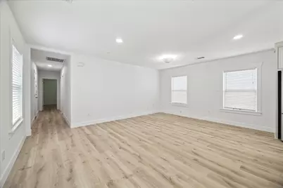 1419 Laird Street, Houston, TX 77008 - Photo 5