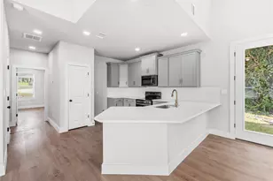 2398 Valley Dr, Brenham, TX 77833 - Photo 9