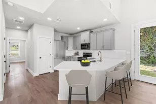 2398 Valley Dr, Brenham, TX 77833 - Photo 7