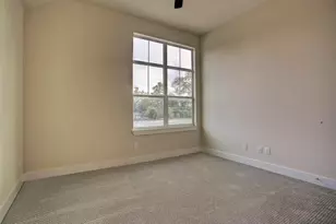 8808 Hollister Pine Ct, Houston, TX 77080 - Photo 19