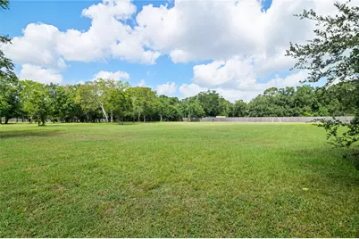 7 Middleton Street, Bayview, TX 77518 - Photo 3