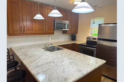 424 15th Street #104, Galveston, TX 77550 - Photo 5