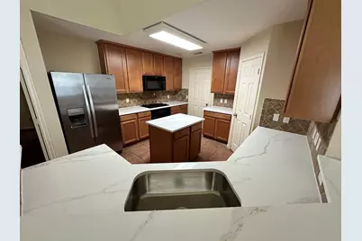 2601 Easton Springs Court, Pearland, TX 77584 - Photo 9