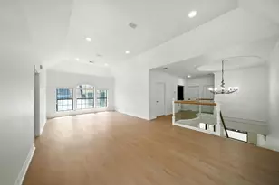 12625 Memorial Dr, Houston, TX 77024 - Photo 15