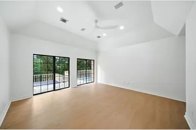 12625 Memorial Drive #180, Houston, TX 77024 - Photo 27