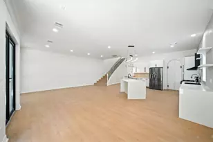 12625 Memorial Dr, Houston, TX 77024 - Photo 11