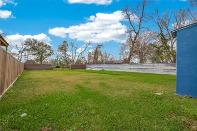 12906 Gladden Drive, Houston, TX 77049 - Photo 31