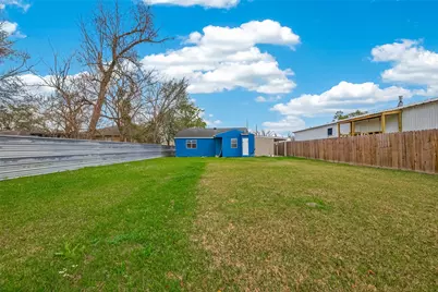 12906 Gladden Drive, Houston, TX 77049 - Photo 29