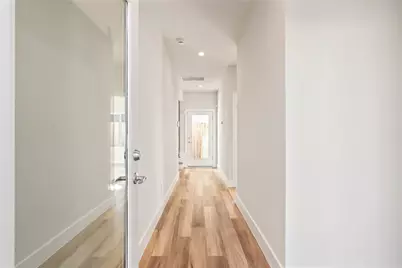 1702 Bringhurst Street #A, Houston, TX 77020 - Photo 3