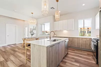 1702 Bringhurst Street #A, Houston, TX 77020 - Photo 11