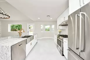 7403 Shady Arbor Ln, Houston, TX 77040 - Photo 17