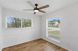 3618 Sunnybrook Ln, Bryan, TX 77802 - Photo 9
