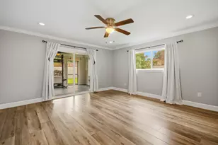 7806 Edgemoor Dr, Houston, TX 77036 - Photo 13