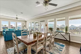 940 Driftwood Dr, Crystal Beach, TX 77650 - Photo 23