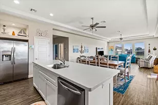 940 Driftwood Dr, Crystal Beach, TX 77650 - Photo 25