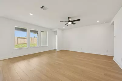 29422 Meadowcreek Hill Drive, Waller, TX 77484 - Photo 3