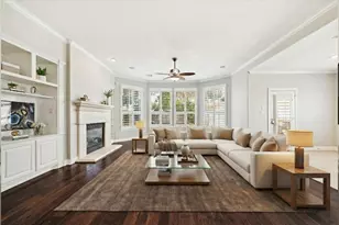 1611 Hill Spring Dr, Sugar Land, TX 77479 - Photo 7