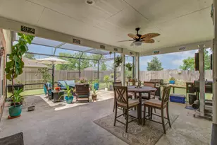 14214 Clear Landing Ln, Rosharon, TX 77583 - Photo 3