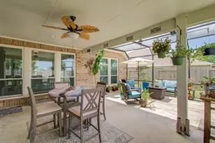 14214 Clear Landing Ln, Rosharon, TX 77583 - Photo 5