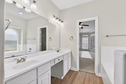 13835 Bentpath Drive, Houston, TX 77014 - Photo 19