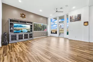 102 Quitman St, Houston, TX 77009 - Photo 3