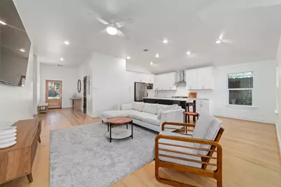 317 Kelley Street, Houston, TX 77009 - Photo 1