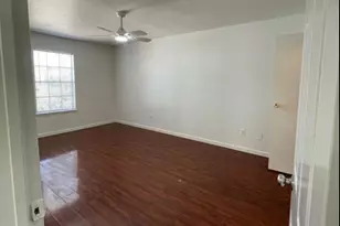 7679 Fallbrook Dr, Houston, TX 77086 - Photo 23
