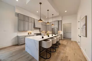 607 W 27th St, Houston, TX 77008 - Photo 7