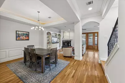 1614 Castle Court, Houston, TX 77006 - Photo 13