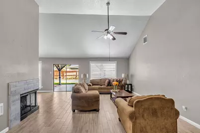 6522 Redding Springs Lane, Houston, TX 77086 - Photo 13