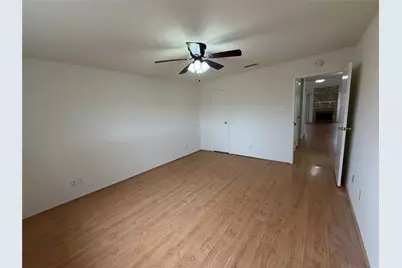 10811 Richmond Avenue #111, Houston, TX 77042 - Photo 9