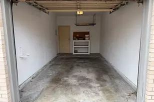 10811 Richmond Ave, Houston, TX 77042 - Photo 15