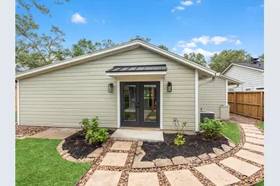 1826 Woodcrest Drive, Houston, TX 77018 - Photo 19