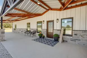 1235 Kelley Woods Ln, Franklin, TX 77856 - Photo 5