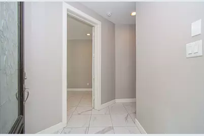 1222 W 24th Street #A, Houston, TX 77008 - Photo 9
