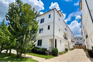 1222 W 24th St, Houston, TX 77008 - Photo 1
