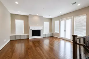 1222 W 24th St, Houston, TX 77008 - Photo 3