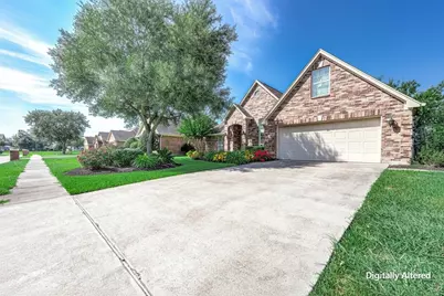 1714 Prince Drive, Alvin, TX 77511 - Photo 3