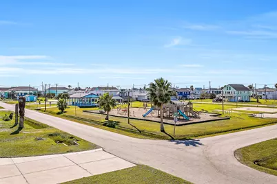 4023 Mason Drive, Galveston, TX 77554 - Photo 33