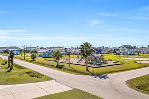 4023 Mason Dr, Galveston, TX 77554 - Photo 33