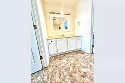 2104 Galveston Avenue, Port Bolivar, TX 77650 - Photo 9