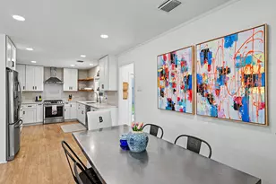 6223 Linton Rd, Houston, TX 77008 - Photo 11