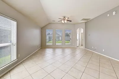 18923 Bluestone Hollow Lane, Tomball, TX 77377 - Photo 17