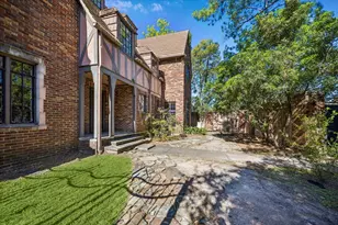 2047 University Blvd, Houston, TX 77030 - Photo 23