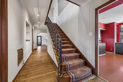 2047 University Boulevard, Houston, TX 77030 - Photo 9