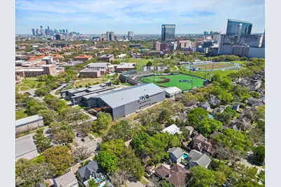 2047 University Boulevard, Houston, TX 77030 - Photo 27