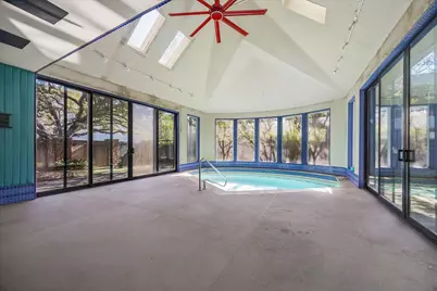 2047 University Boulevard, Houston, TX 77030 - Photo 19