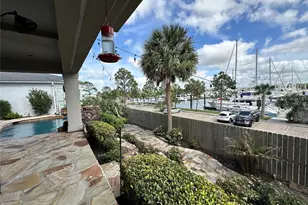 4 Mariners Ln, Kemah, TX 77565 - Photo 43