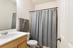 2915 Laurel Brook Ln, Pearland, TX 77584 - Photo 13